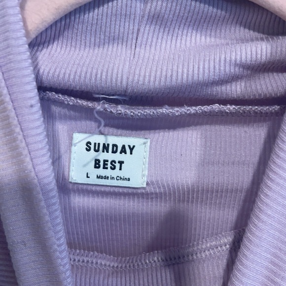 Sundays Best Crop TurtleNeck - Picture 2 of 2